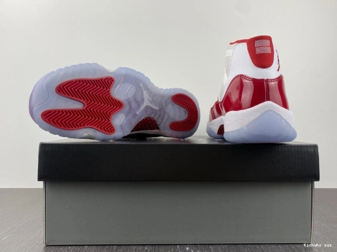Jordan Air CT8012-116 Retro 'CHERRY' 11 0813